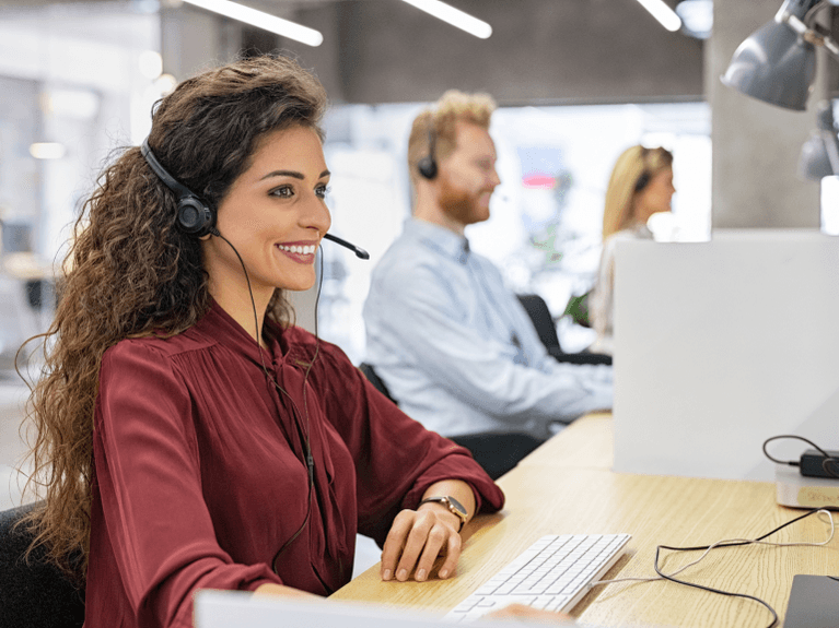 A Guide to AI-Based Call Centers for Insurers