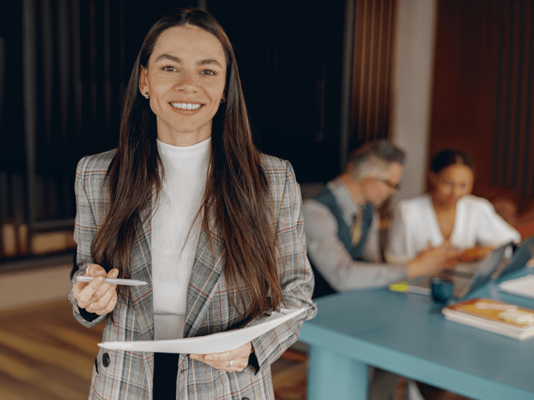 From Listings to Closings: How AI-Powered Phone Systems Empower Real Estate Teams