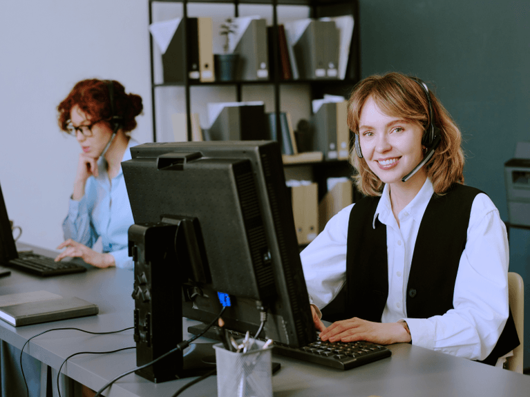 4 Hidden Features in Cloud Phone Systems That Drive Productivity