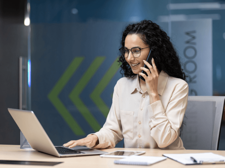 How Cloud Phone Systems Can Boost Client Acquisition for Banks